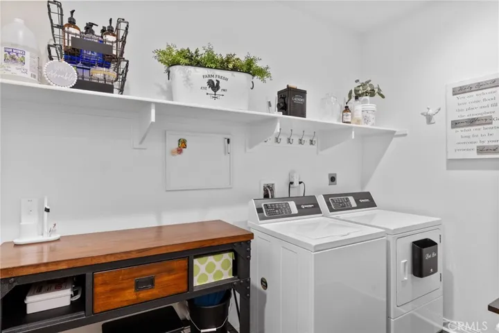 Laundry room with sink hookups
