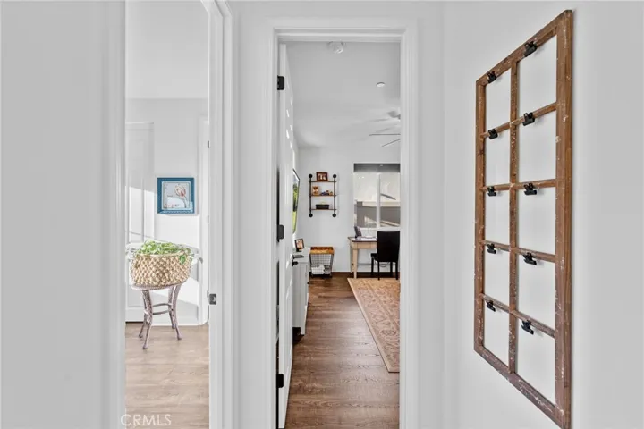 Hallway to bedrooms
