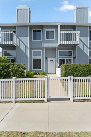 621 Beryl Street C, Redondo Beach, California 90277