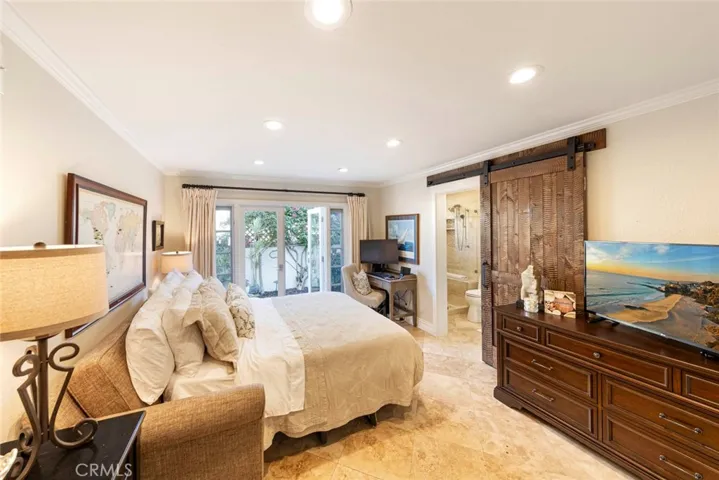 24256 Via Santa Clara, Mission Viejo, California 92692
