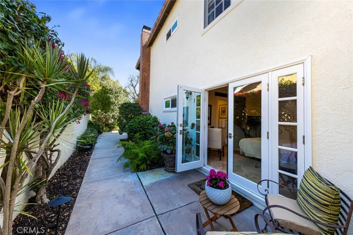 24256 Via Santa Clara, Mission Viejo, California 92692