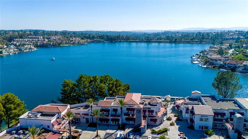 24256 Via Santa Clara, Mission Viejo, California 92692