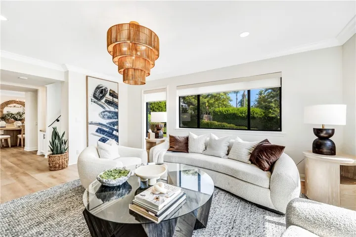 32041 Point Place, Laguna Beach, California 92651