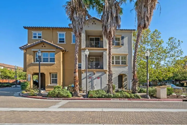 664 Cedarville Lane, San Jose, California 95133