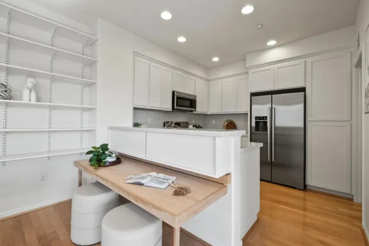 664 Cedarville Lane, San Jose, California 95133