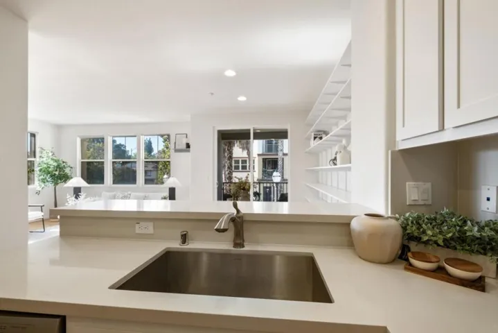 664 Cedarville Lane, San Jose, California 95133