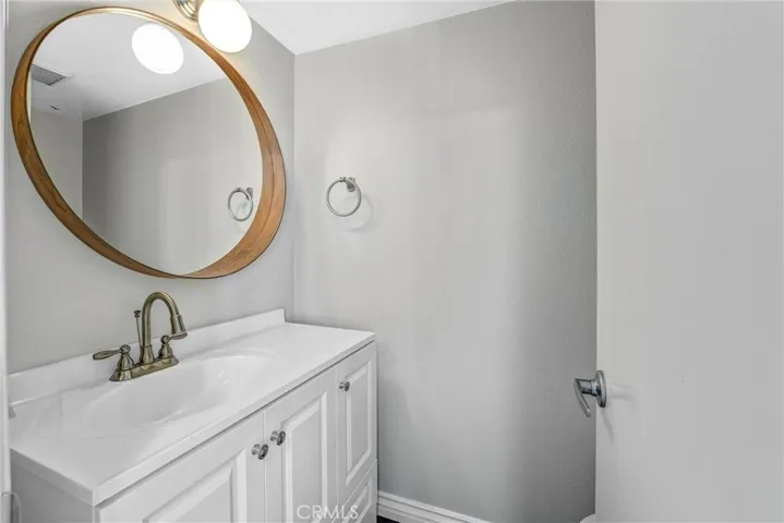 1051 Tustin Pines Way, Tustin, California 92780