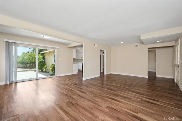 922 Crestfield Drive, Duarte, California 91010