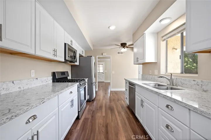 922 Crestfield Drive, Duarte, California 91010