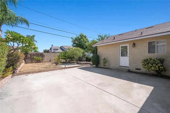922 Crestfield Drive, Duarte, California 91010