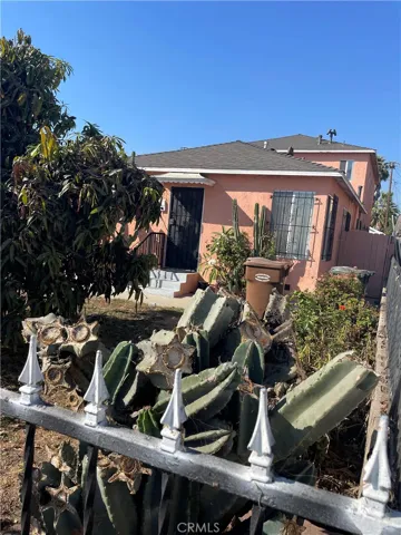 1219 W 95th Street, Los Angeles, California 90044