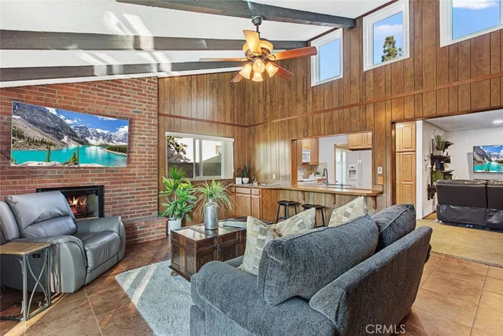2994 N Cottonwood St, Orange, California 92865-1209