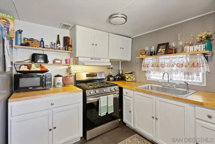 731 G St C20, Chula Vista, California 91910