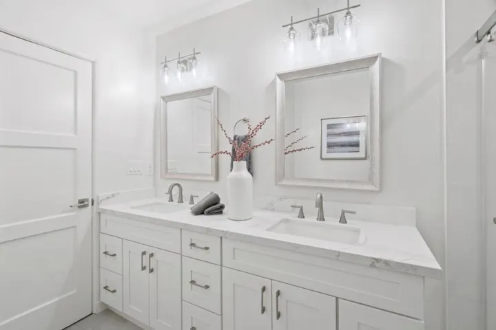 4195 Oak Hill Avenue, Palo Alto, California 94306