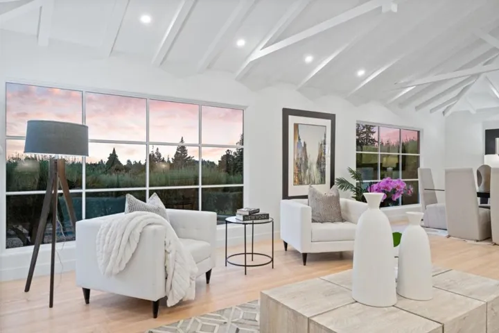 4195 Oak Hill Avenue, Palo Alto, California 94306