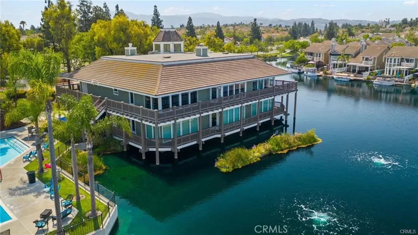 20407 Via Madrid, Yorba Linda, California 92886