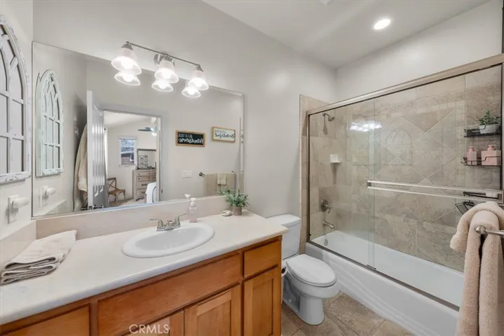 2161 Plaza Del Amo, Torrance, California 90501