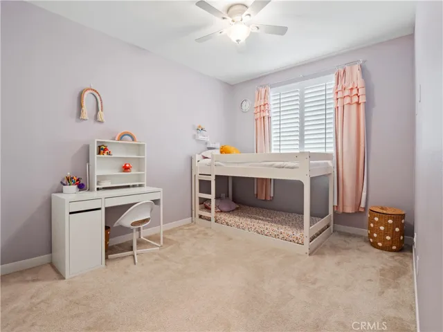 27254 Red Willow Court, Valencia, California 91381