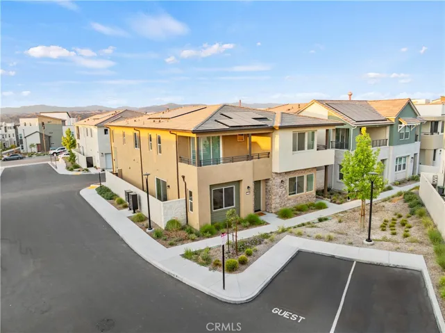 27254 Red Willow Court, Valencia, California 91381