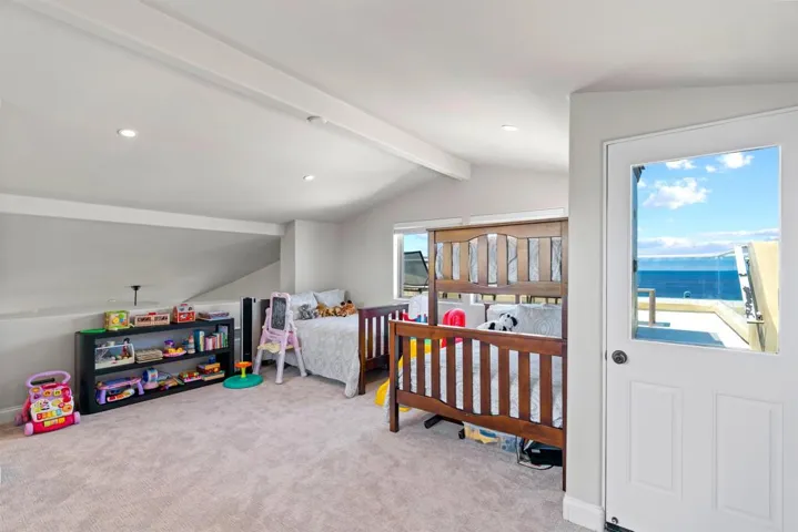 2475 Garfield Street, Carlsbad, California 92008