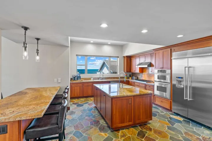 2475 Garfield Street, Carlsbad, California 92008
