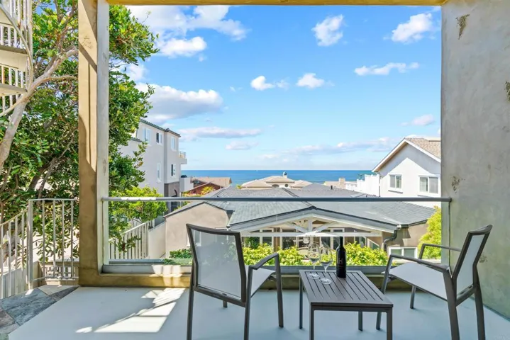 2475 Garfield Street, Carlsbad, California 92008