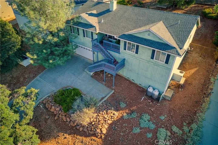 16330 Conestoga Road, Hidden Valley Lake, California 95467