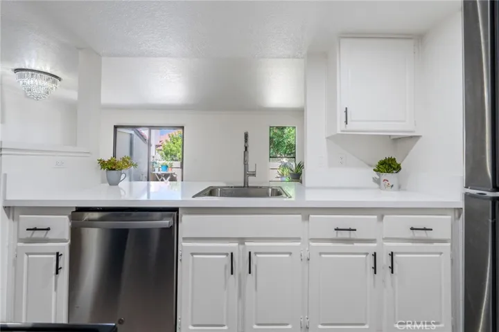 10151 Arrow Rte 34, Rancho Cucamonga, California 91730