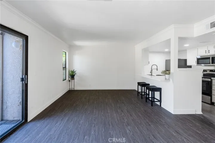 10151 Arrow Rte 34, Rancho Cucamonga, California 91730