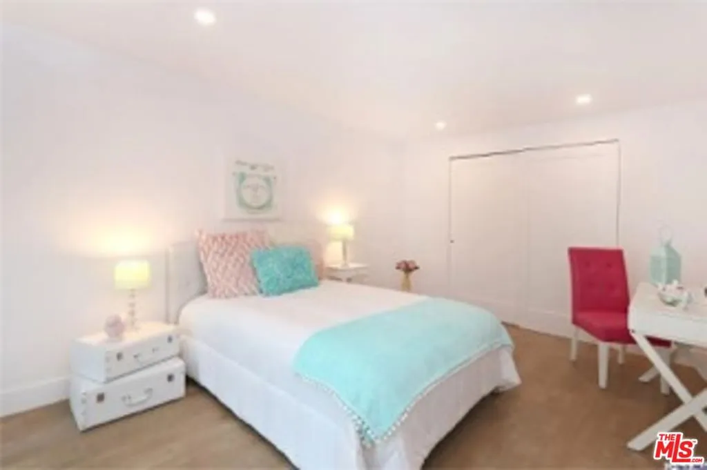 10517 Cheviot Drive, Los Angeles, California 90064 home-pic-25