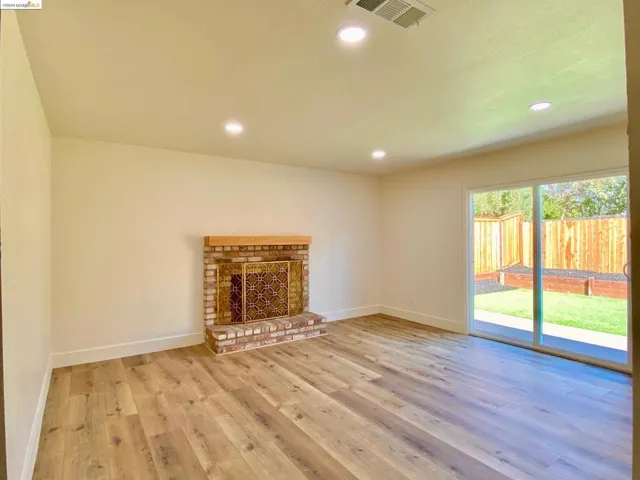 3325 Meadowbrook Rd, Antioch, California 94509