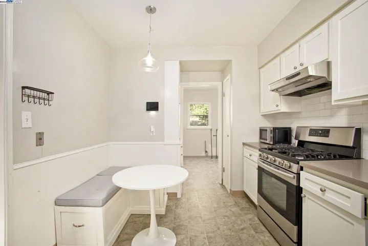 1210 Sandelin Ave, San Leandro, California 94577