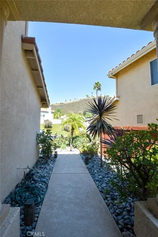 2139 Valley Rim, Escondido, California 92026