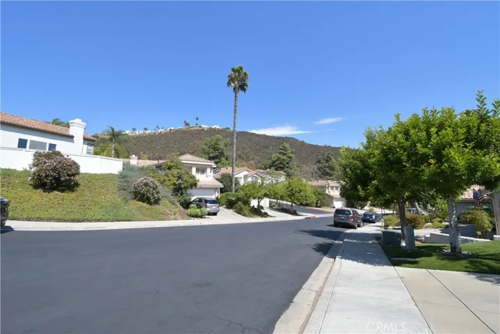 2139 Valley Rim, Escondido, California 92026