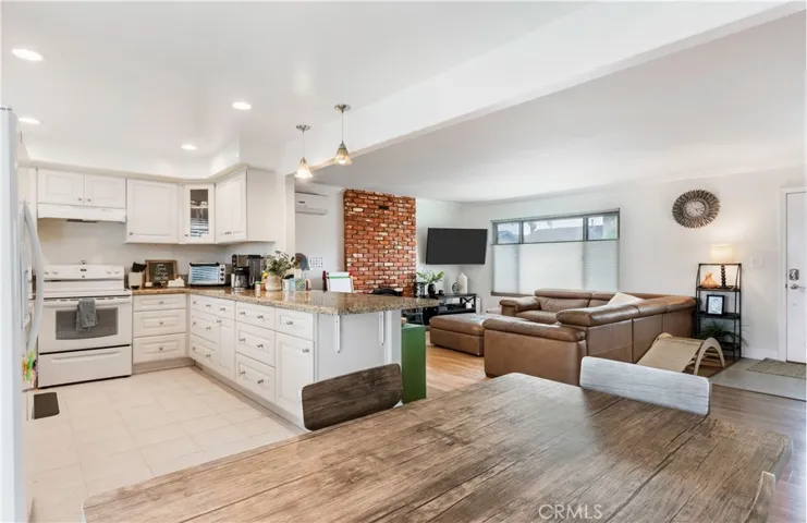 16541 Le Grande Lane, Huntington Beach, California 92649