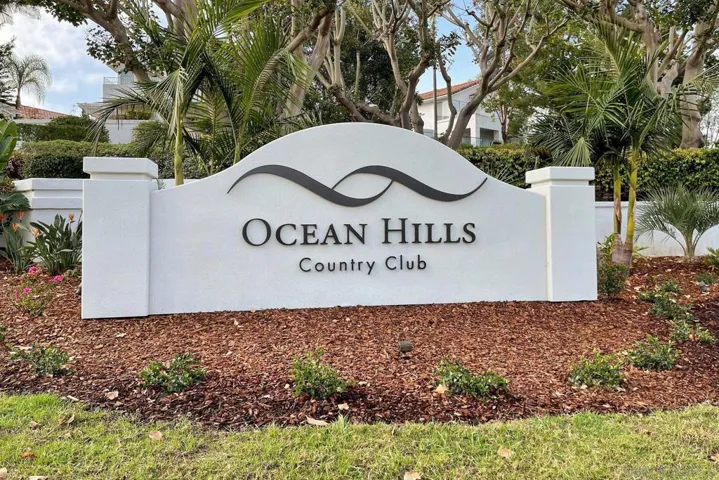 6019 Dassia Way, Oceanside, California 92056