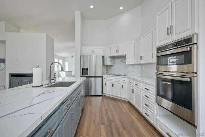 6019 Dassia Way, Oceanside, California 92056