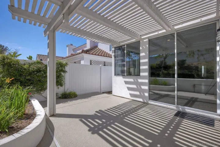 6019 Dassia Way, Oceanside, California 92056