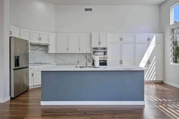 6019 Dassia Way, Oceanside, California 92056