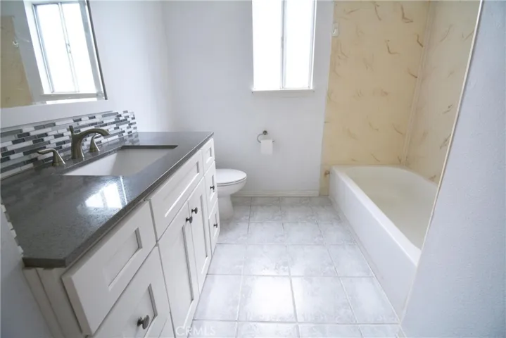 21480 Via La Naranja, Yorba Linda, California 92886