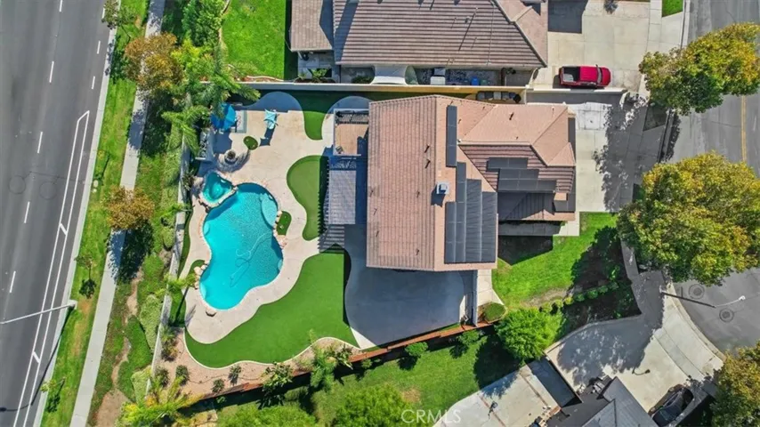 321 Adirondack Drive, Corona, California 92881