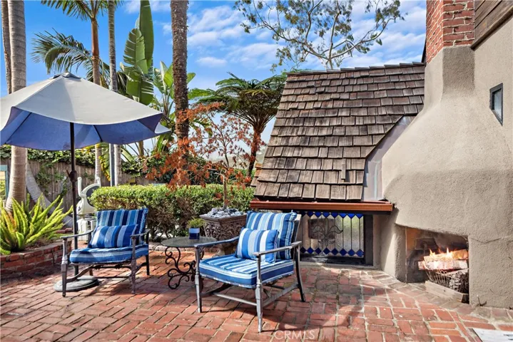 1048 Van Dyke Drive, Laguna Beach, California 92651