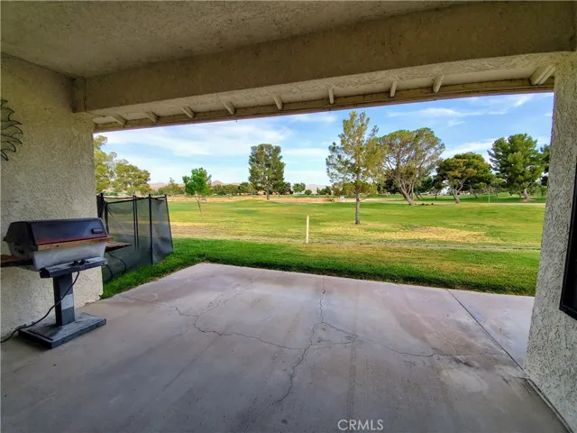 27535 Lakeview Drive 64, Helendale, California 92342