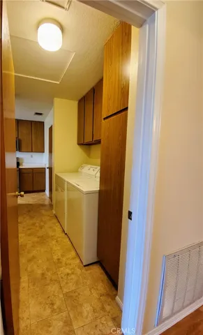 27535 Lakeview Drive 64, Helendale, California 92342