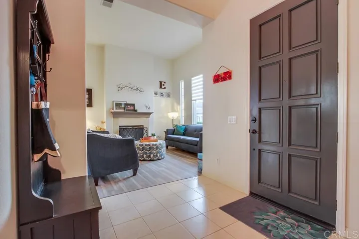 2118 Stone Castle, Fallbrook, California 92028