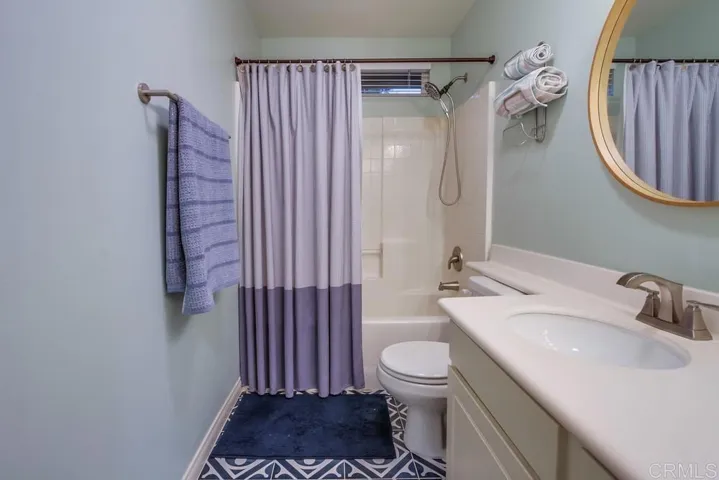 2118 Stone Castle, Fallbrook, California 92028