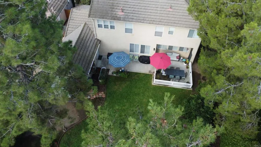 2118 Stone Castle, Fallbrook, California 92028