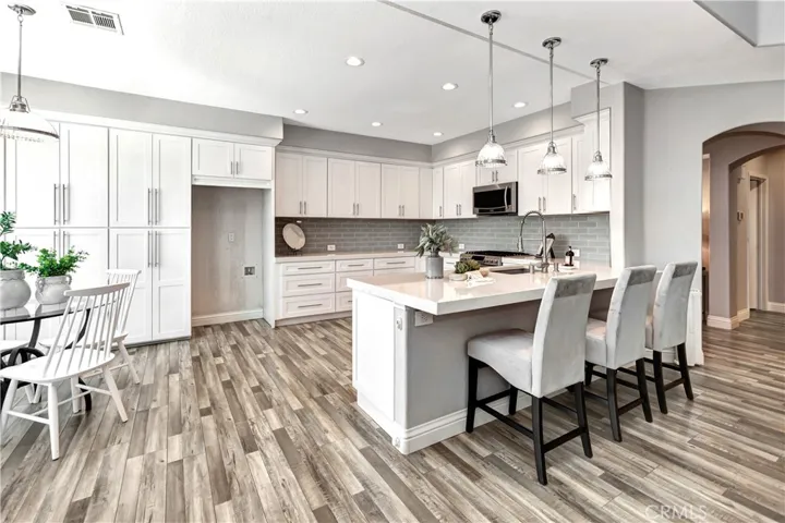 21641 Bluejay Street, Rancho Santa Margarita, California 92679