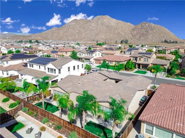 27879 Huron Court, Menifee, California 92585