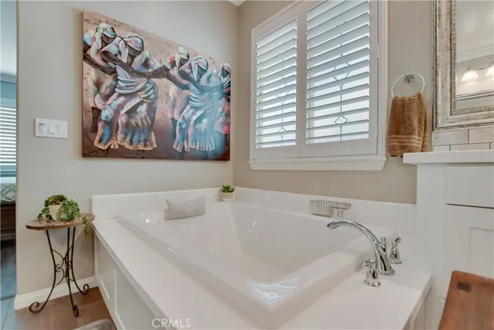 27879 Huron Court, Menifee, California 92585